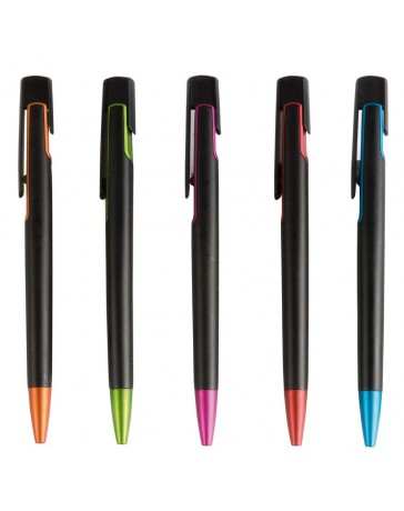 E13832 Penne Plastica